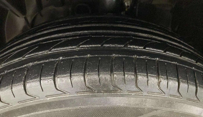 2016 Ford Ecosport TREND 1.5L PETROL, Petrol, Manual, 58,607 km, Left Front Tyre Tread