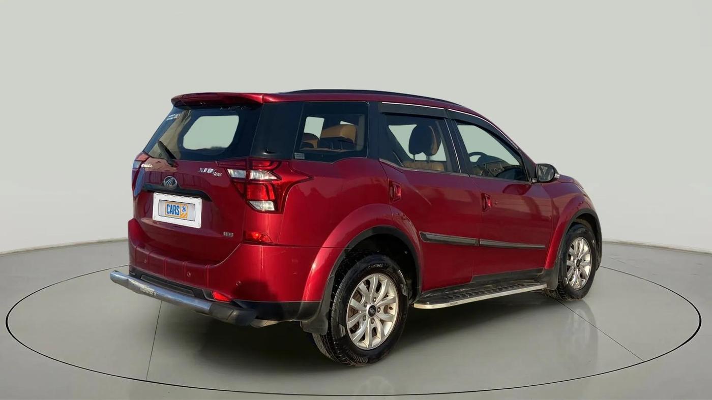 2018 Mahindra XUV500 W9, Diesel, Manual, 79,848 km, Right Back Diagonal