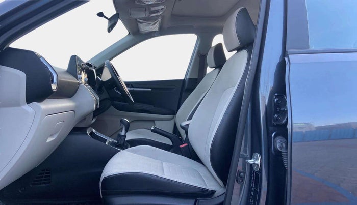 2021 KIA SONET HTX 1.0 IMT, Petrol, Manual, 22,300 km, Right Side Front Door Cabin