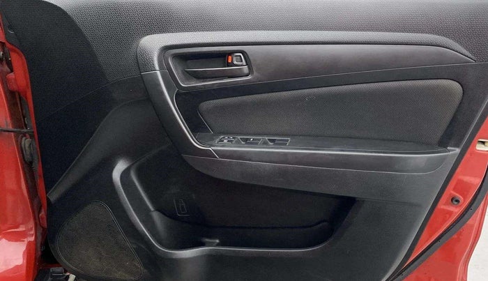 2020 Maruti Vitara Brezza VXI, Petrol, Manual, 99,199 km, Driver Side Door Panels Control