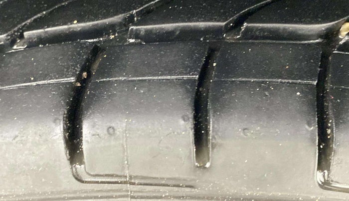 2020 Maruti Vitara Brezza VXI, Petrol, Manual, 99,199 km, Right Rear Tyre Tread