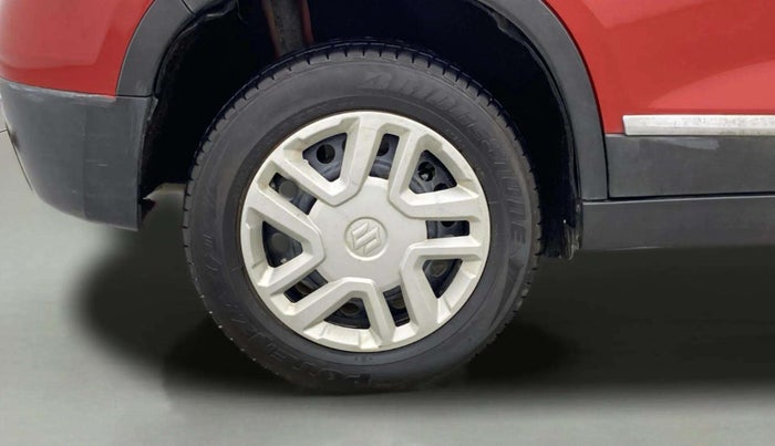 2020 Maruti Vitara Brezza VXI, Petrol, Manual, 99,199 km, Right Rear Wheel