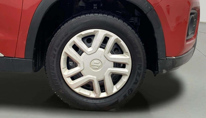 2020 Maruti Vitara Brezza VXI, Petrol, Manual, 99,199 km, Right Front Wheel