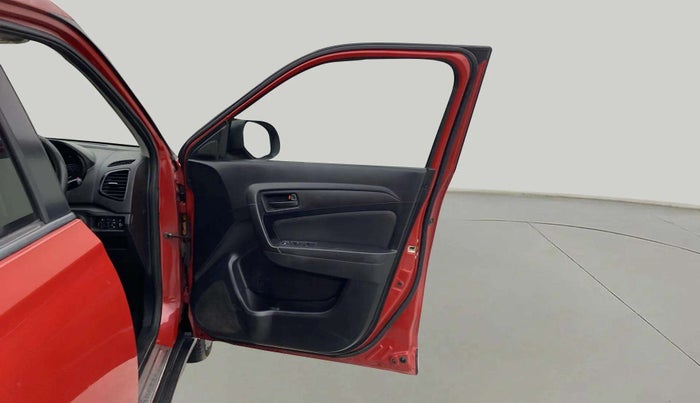 2020 Maruti Vitara Brezza VXI, Petrol, Manual, 99,199 km, RHS Front Door
