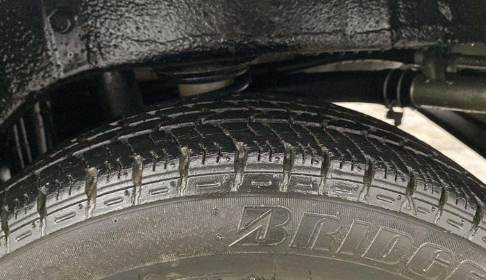 2016 Maruti Alto K10 VXI AMT, Petrol, Automatic, 10,255 km, Left Rear Tyre Tread
