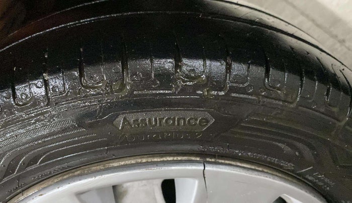 2018 Maruti Alto K10 LXI CNG (AIRBAG), CNG, Manual, 66,841 km, Right Rear Tyre Tread