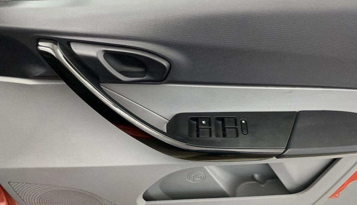 2020 Tata Tiago XT PETROL, Petrol, Manual, 56,928 km, Driver Side Door Panels Control
