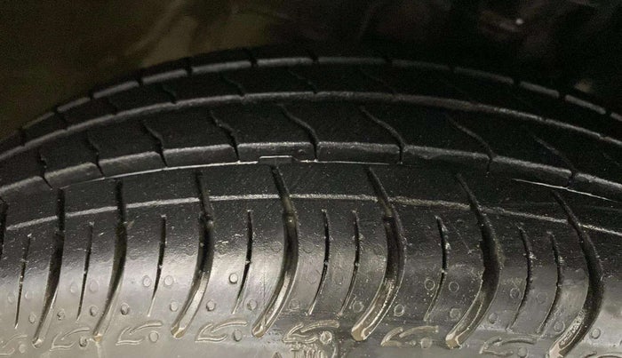 2022 Maruti New Wagon-R ZXI 1.2, Petrol, Manual, 9,587 km, Right Front Tyre Tread