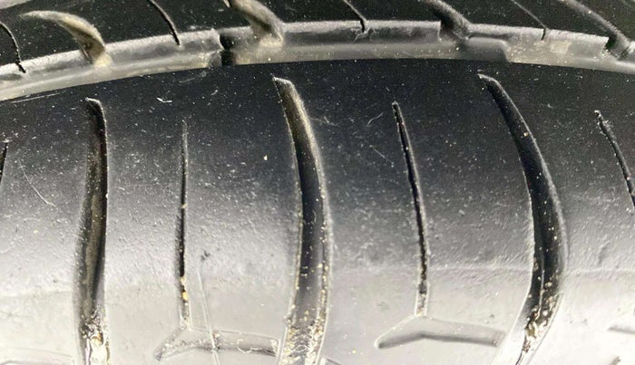 2018 Honda Amaze 1.5L I-DTEC S, Diesel, Manual, 59,300 km, Left Front Tyre Tread