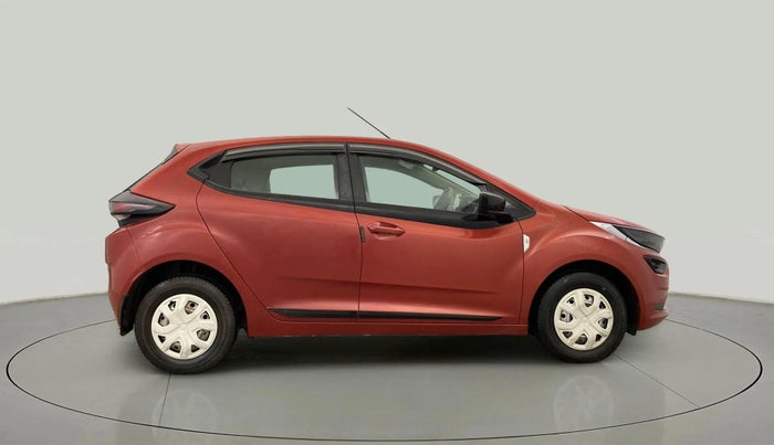 2022 Tata ALTROZ XE PLUS PETROL, Petrol, Manual, 27,622 km, Right Side View