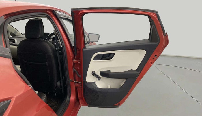 2022 Tata ALTROZ XE PLUS PETROL, Petrol, Manual, 27,622 km, RHS Rear Door
