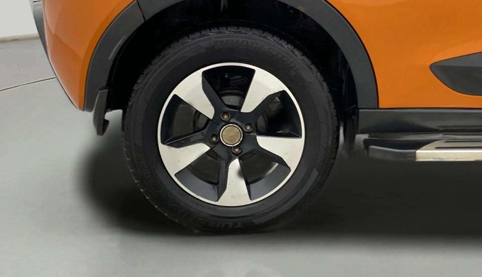 2019 Tata NEXON XZ PLUS DIESEL, Diesel, Manual, 82,151 km, Right Rear Wheel