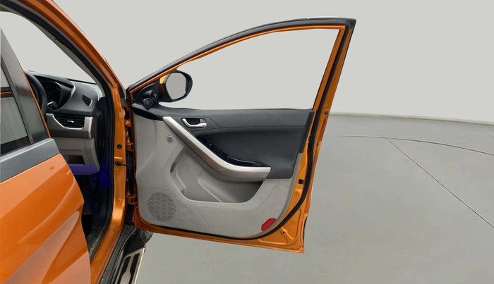 2019 Tata NEXON XZ PLUS DIESEL, Diesel, Manual, 82,151 km, RHS Front Door