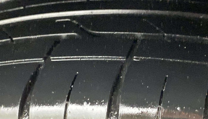 2019 Tata NEXON XZ PLUS DIESEL, Diesel, Manual, 82,151 km, Left Rear Tyre Tread
