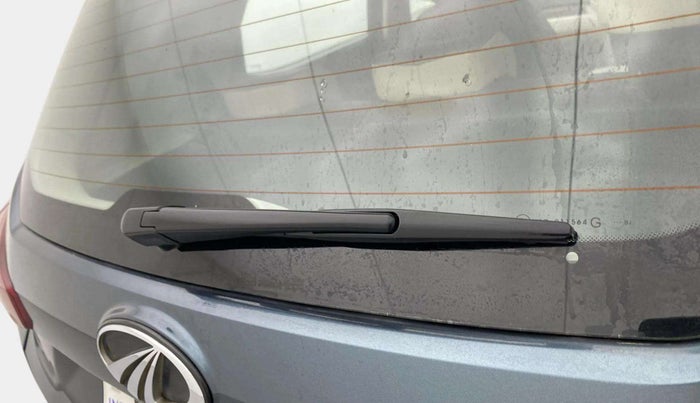 2019 Mahindra XUV300 W8 1.5 DIESEL, Diesel, Manual, 55,261 km, Rear Wiper
