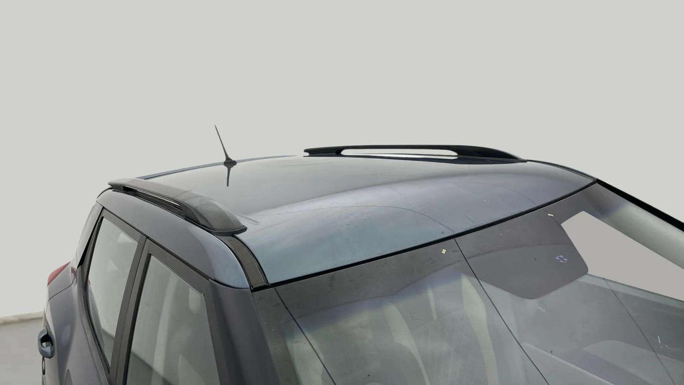2019 Mahindra XUV300 W8 1.5 DIESEL, Diesel, Manual, 55,349 km, Roof
