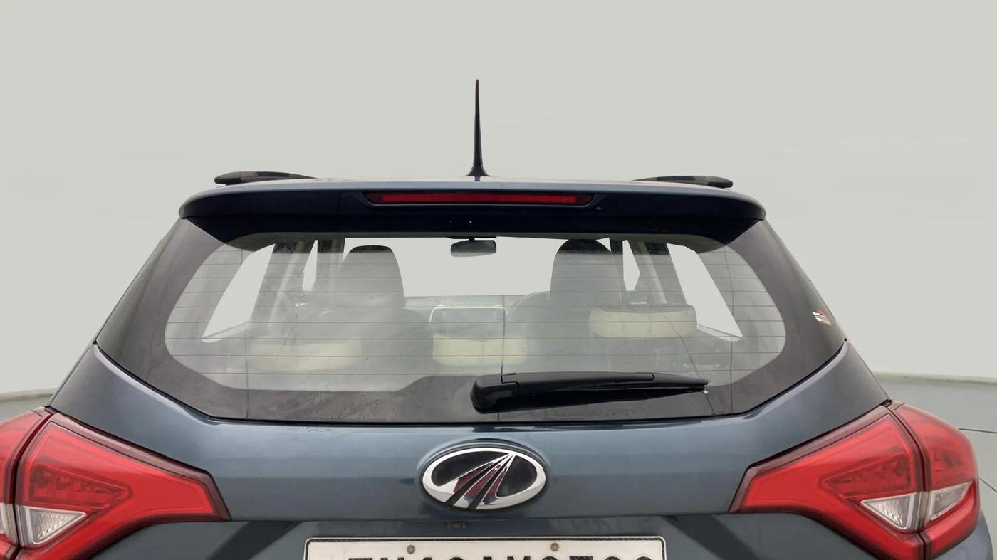 2019 Mahindra XUV300 W8 1.5 DIESEL, Diesel, Manual, 55,349 km, Rear Windshield