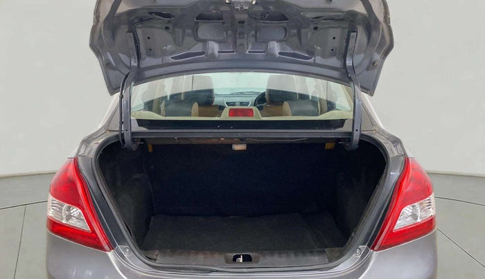 2015 Maruti Swift Dzire VXI, Petrol, Manual, 28,745 km, Boot Open Zoomed View
