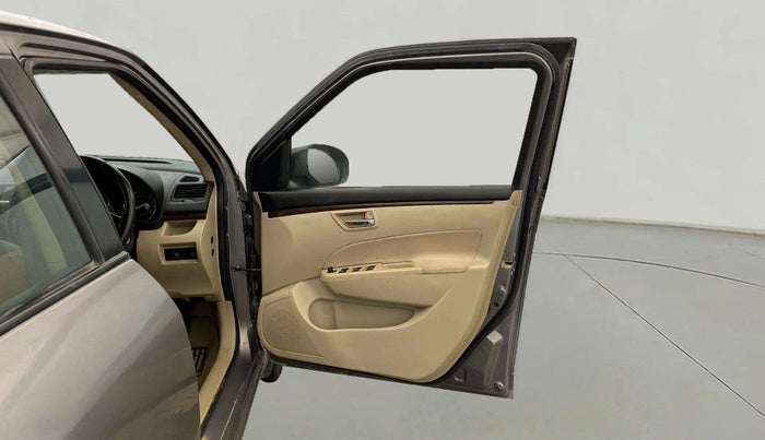 2015 Maruti Swift Dzire VXI, Petrol, Manual, 28,745 km, RHS Front Door