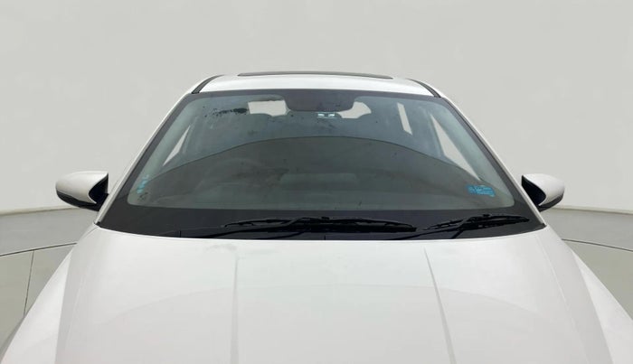 2023 Hyundai NEW I20 ASTA (O) 1.2 MT DUAL TONE, Petrol, Manual, 33,902 km, Front Windshield