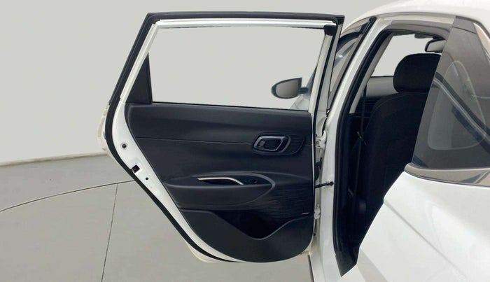 2023 Hyundai NEW I20 ASTA (O) 1.2 MT DUAL TONE, Petrol, Manual, 33,902 km, LHS Rear Door