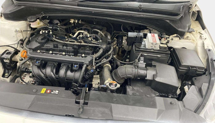 2023 Hyundai NEW I20 ASTA (O) 1.2 MT DUAL TONE, Petrol, Manual, 33,902 km, Engine View - Left