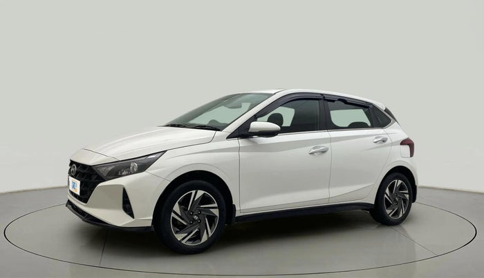 2023 Hyundai NEW I20 ASTA (O) 1.2 MT DUAL TONE, Petrol, Manual, 33,902 km, Left Front Diagonal