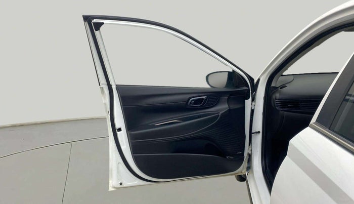 2023 Hyundai NEW I20 ASTA (O) 1.2 MT DUAL TONE, Petrol, Manual, 33,902 km, LHS Front Door