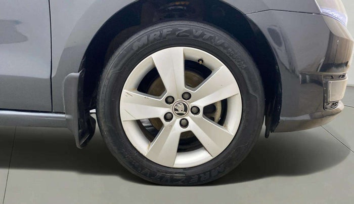2019 Skoda Rapid AMBITION 1.5 TDI, Diesel, Manual, 41,649 km, Right Front Wheel