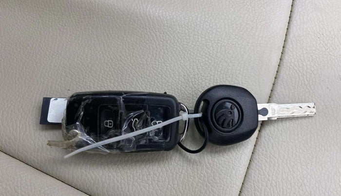 2019 Skoda Rapid AMBITION 1.5 TDI, Diesel, Manual, 41,649 km, Key Close Up