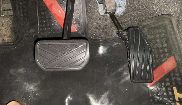 2021 Maruti Swift ZXI PLUS AMT, Petrol, Automatic, 21,888 km, Pedals