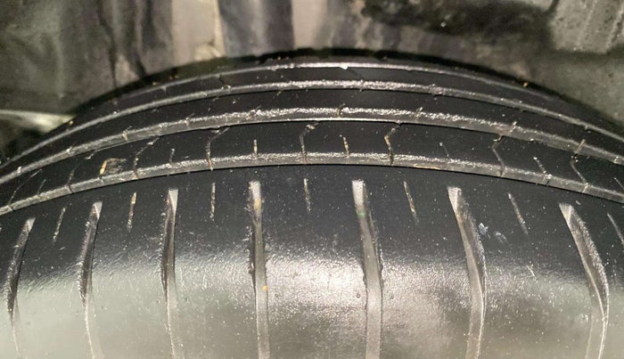 2021 Maruti Swift ZXI PLUS AMT, Petrol, Automatic, 21,888 km, Right Rear Tyre Tread