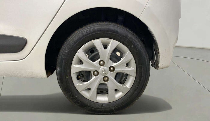 2015 Hyundai Grand i10 SPORTZ 1.2 KAPPA VTVT, Petrol, Manual, 45,659 km, Left Rear Wheel