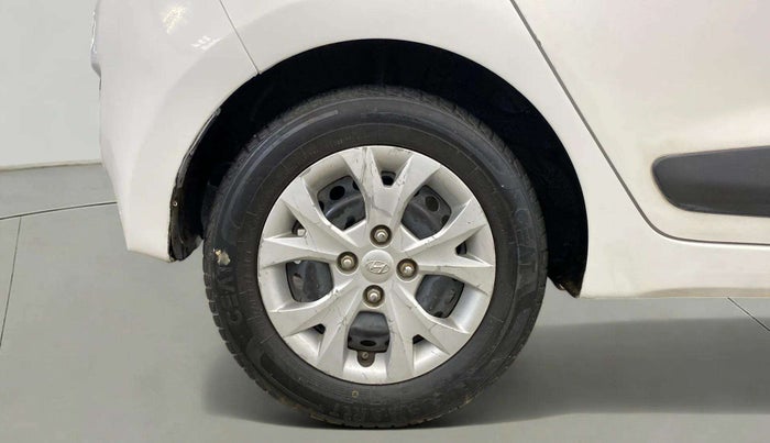 2015 Hyundai Grand i10 SPORTZ 1.2 KAPPA VTVT, Petrol, Manual, 45,659 km, Right Rear Wheel