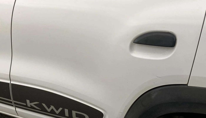 2018 Renault Kwid RXT 1.0 AMT (O), Petrol, Automatic, 29,519 km, Rear left door - Minor scratches