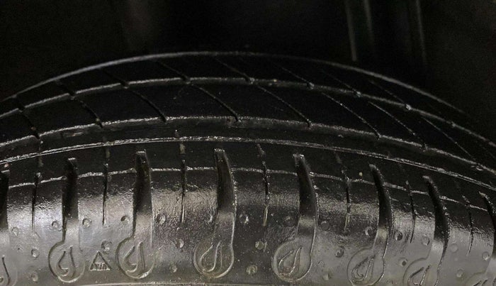 2021 Datsun Redi Go A, Petrol, Manual, 27,500 km, Right Rear Tyre Tread