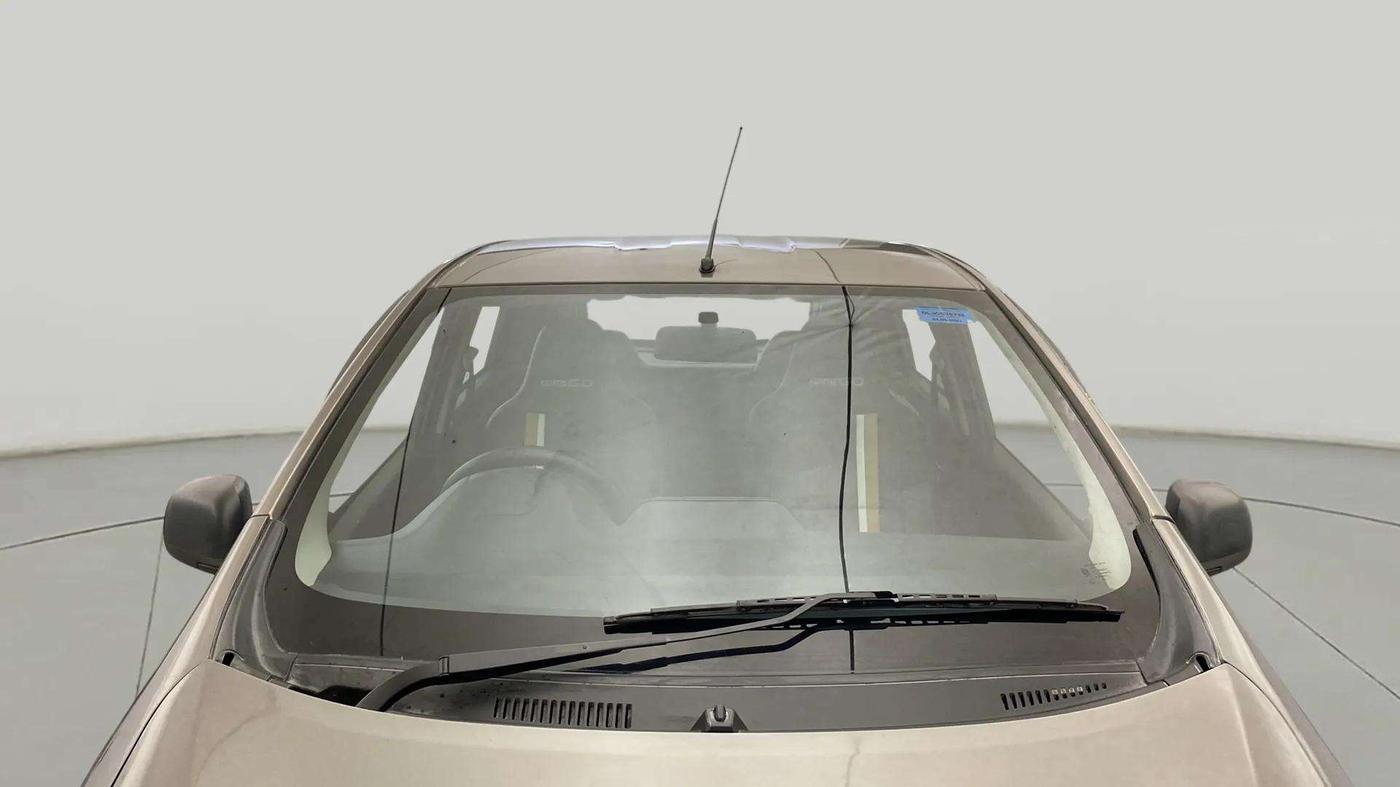 2021 Datsun Redi Go A, Petrol, Manual, 27,827 km, Front Windshield