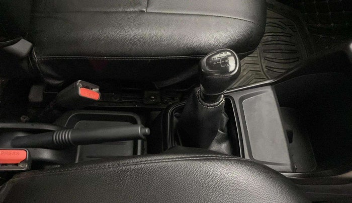2021 Datsun Redi Go A, Petrol, Manual, 27,500 km, Gear Lever