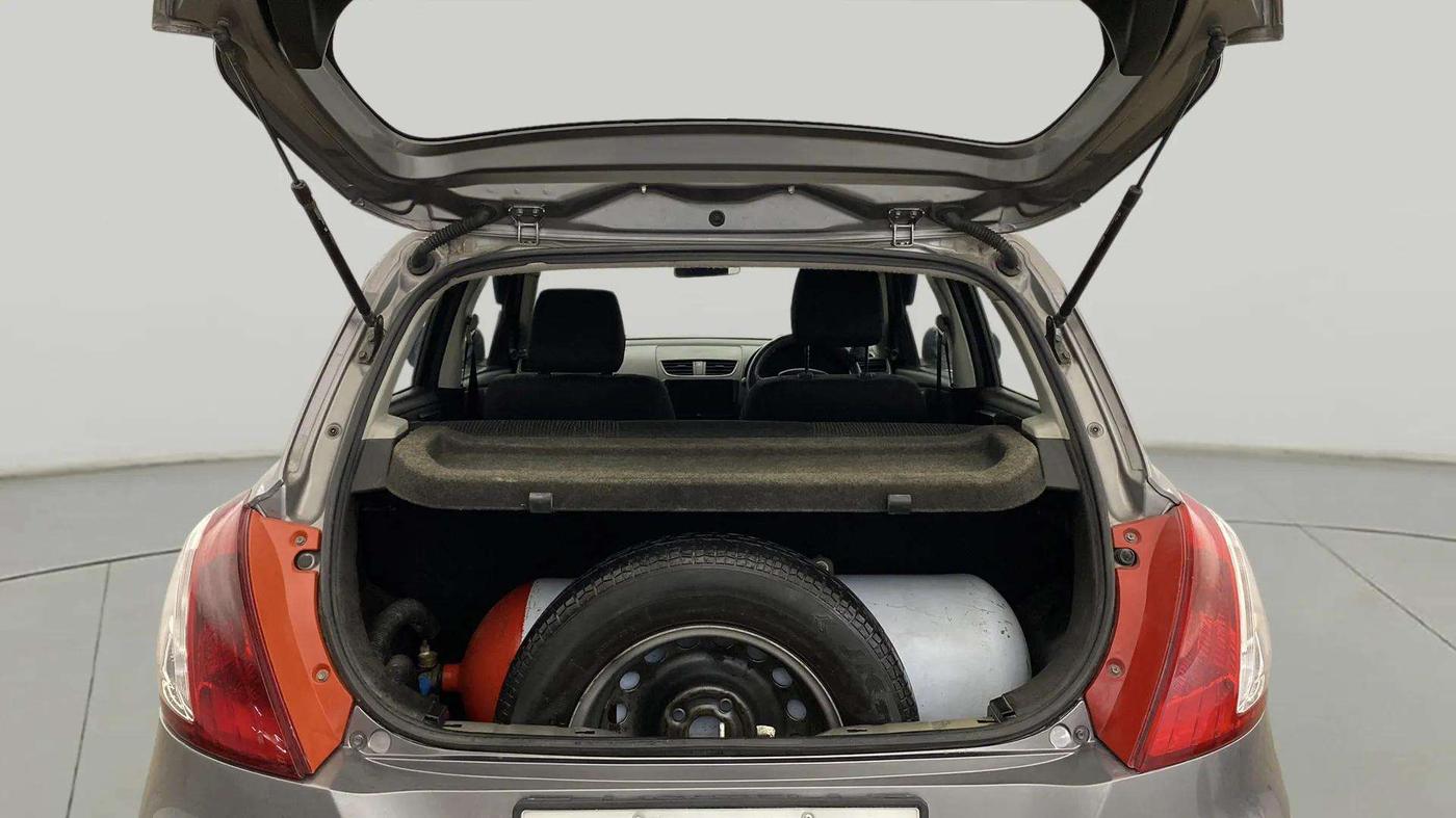 2014 Maruti Swift LXI, CNG, Manual, 96,892 km, Boot Open Zoomed View