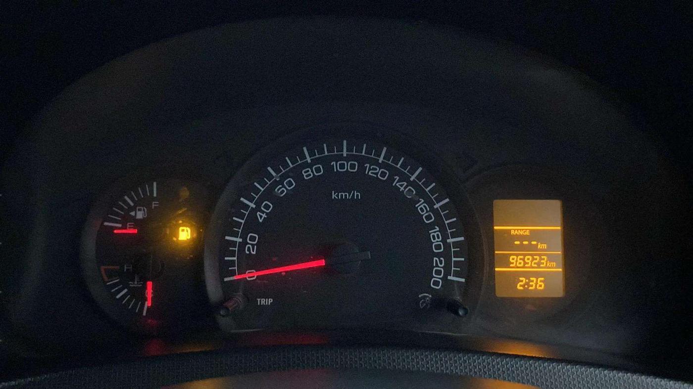 2014 Maruti Swift LXI, CNG, Manual, 96,892 km, Odometer Image