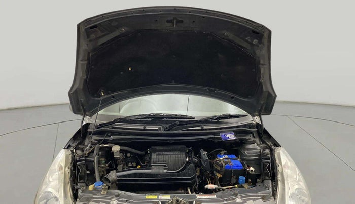2014 Maruti Swift LXI, CNG, Manual, 96,892 km, Open Bonet
