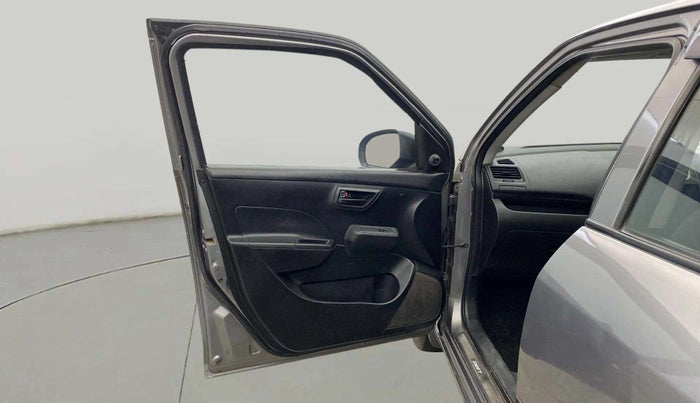 2014 Maruti Swift LXI, CNG, Manual, 96,892 km, LHS Front Door