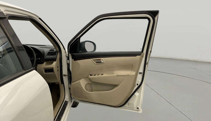 2015 Maruti Swift Dzire VXI, Petrol, Manual, 60,818 km, RHS Front Door