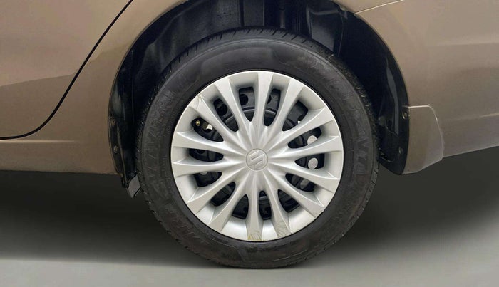 2017 Maruti Ciaz VXI+, Petrol, Manual, 52,871 km, Left Rear Wheel