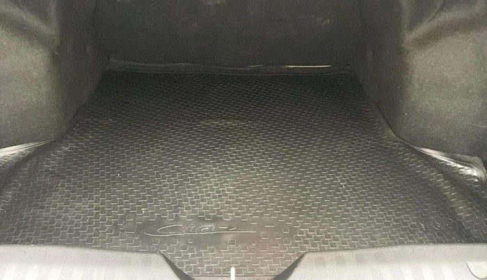 2017 Maruti Ciaz VXI+, Petrol, Manual, 52,871 km, Boot Inside