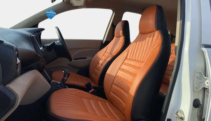 2019 Hyundai NEW SANTRO SPORTZ AMT, Petrol, Automatic, 29,429 km, Right Side Front Door Cabin