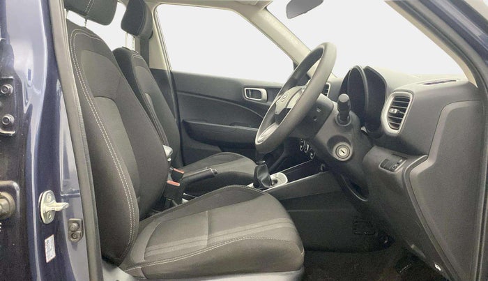 2022 Hyundai VENUE S 1.2, Petrol, Manual, 5,747 km, Right Side Front Door Cabin