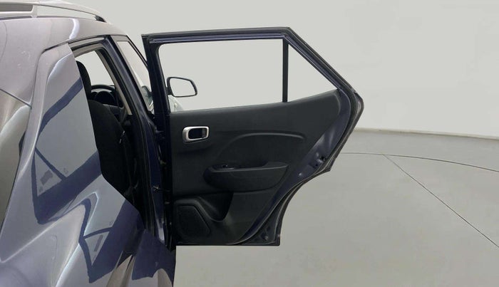 2022 Hyundai VENUE S 1.2, Petrol, Manual, 5,747 km, RHS Rear Door