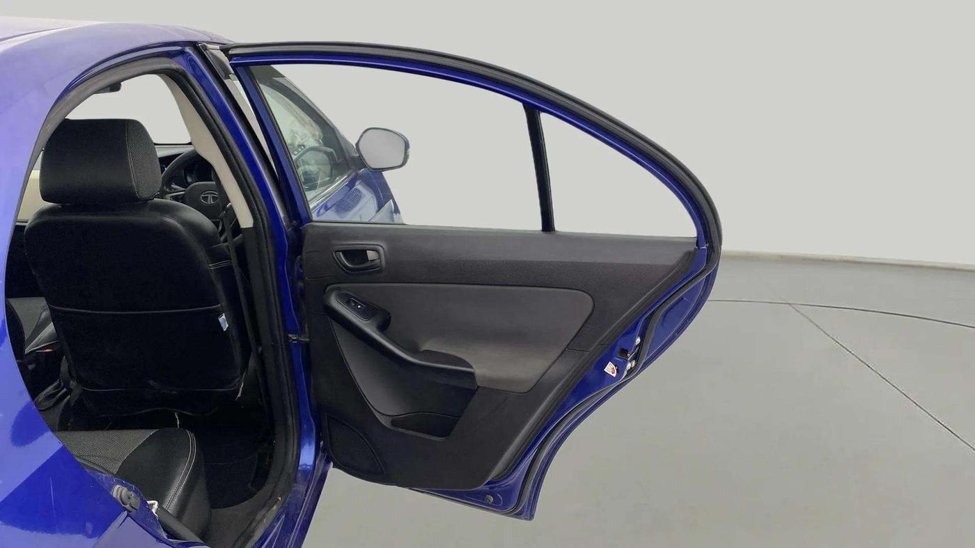 2016 Tata Zest XMS PETROL, Petrol, Manual, 51,386 km, RHS Rear Door