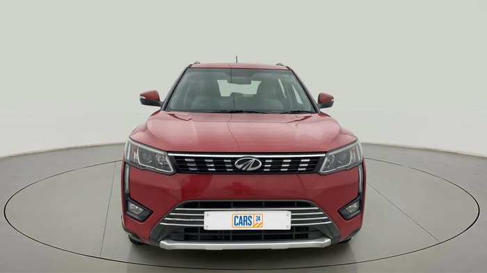 2021 Mahindra XUV300 W8 (O) 1.5 DIESEL, Diesel, Manual, 72,354 km, Front